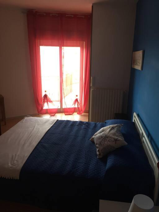 Benvenuti A Casa Sicilian Apartment Palermo 泰尔米尼伊梅雷塞 外观 照片