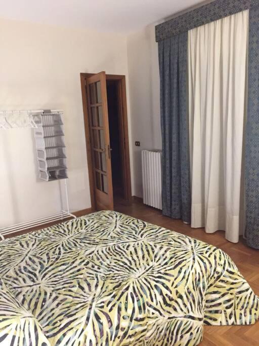 Benvenuti A Casa Sicilian Apartment Palermo 泰尔米尼伊梅雷塞 外观 照片